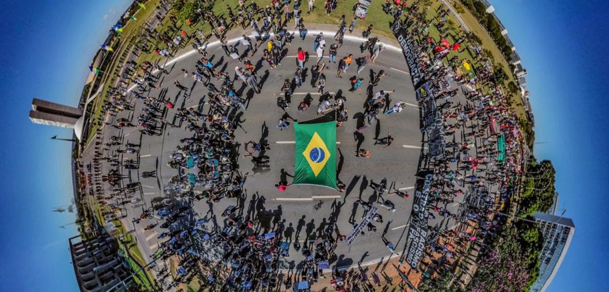 Protestos em Brasília (Foto: Reprodução) Protestos em Brasília