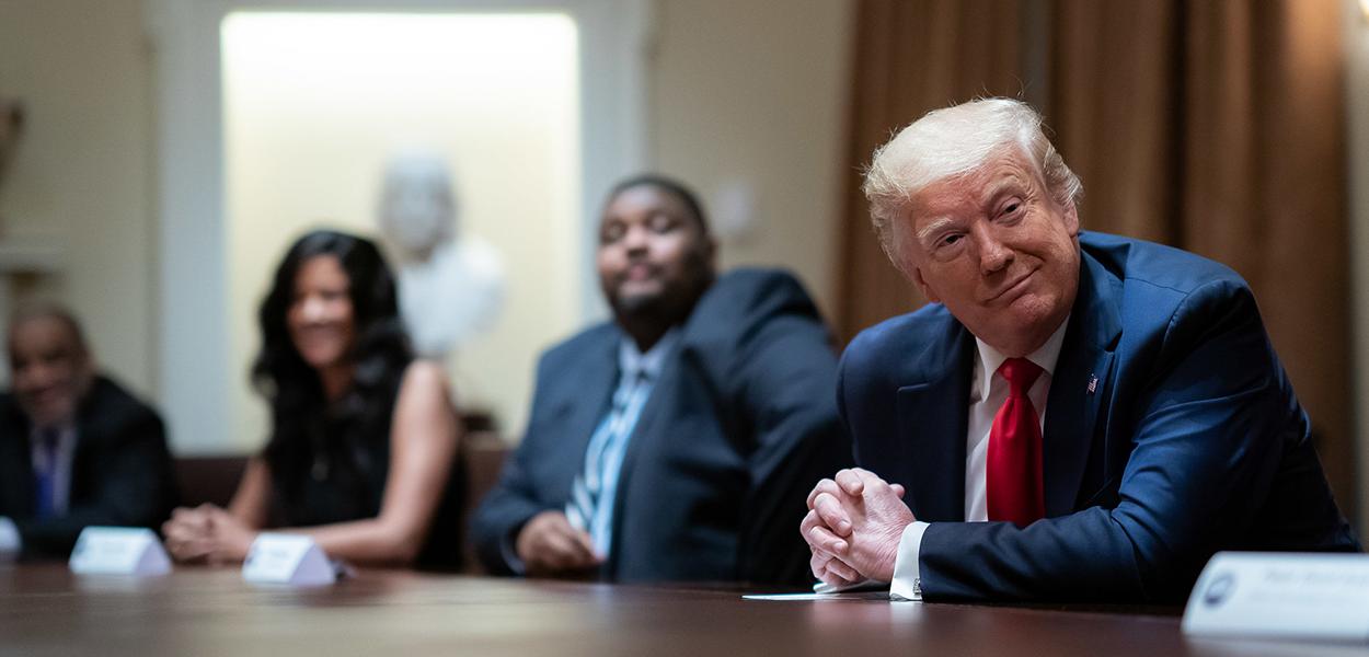 (Foto: Official White House Photo by Tia Dufour)