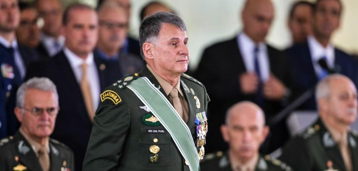 General Edson Leal Pujol (Foto: Valter Campanato/Agência Brasil) General Edson Leal Pujol