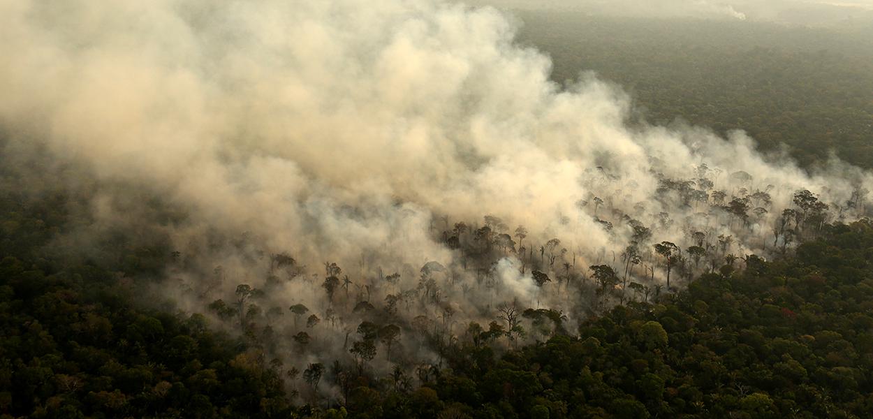 Incêndio em área da floresta amazônica na região de Porto Velho (RO) 10/09/2019 (Foto: REUTERS/Bruno Kelly) Incêndio em área da floresta amazônica na região de Porto Velho (RO) 10/09/2019