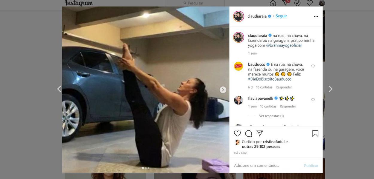 Claudia Raia faz exercícios físicos (Foto: Reprodução/Instagram) Claudia Raia faz exercícios físicos