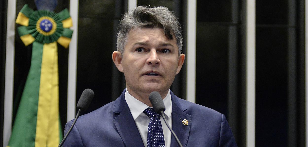 Senador José Medeiros tem mandato cassado pelo TRE-MT Senador José Medeiros tem mandato cassado pelo TRE-MT