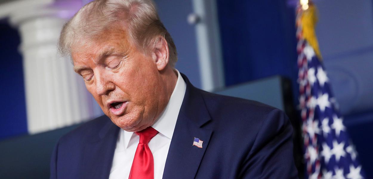 Trump diz que coronavírus "é o que é" e está sob controle nos EUA (Foto: REUTERS/Jonathan Ernst) Trump diz que coronavírus "é o que é" e está sob controle nos EUA