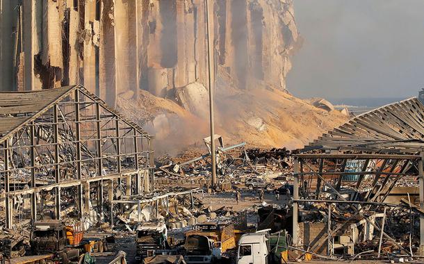 Danos causados por explosão na área portuária de Beirute, no Líbano (Foto: REUTERS/Mohamed Azakir) Danos causados por explosão na área portuária de Beirute, no Líbano