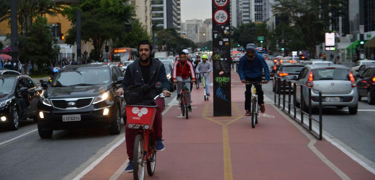 Ciclovia da Avenida Paulista, em São Paulo (Foto: Rovena Rosa/Agência Brasil) www.brasil247.com - Ciclovia da Avenida Paulista, em São Paulo
