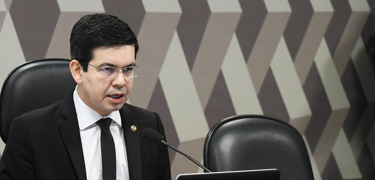 Randolfe Rodrigues (Foto: Agência Senado) Randolfe Rodrigues