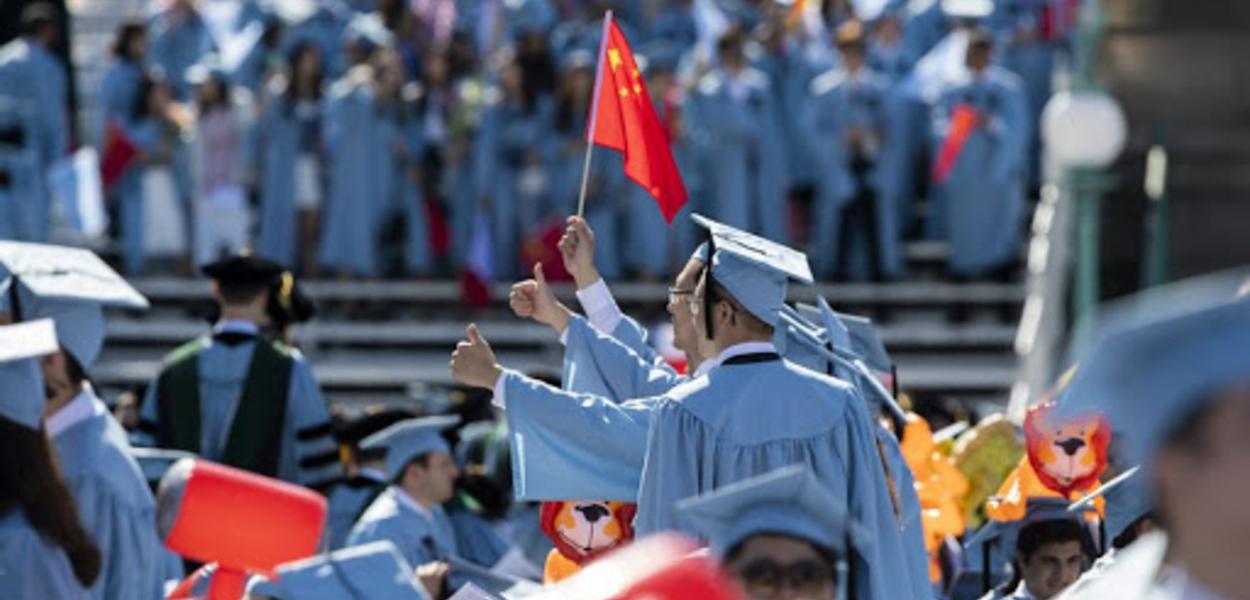 Estudantes chineses nos EUA (Foto: Xinhua) Estudantes chineses nos EUA