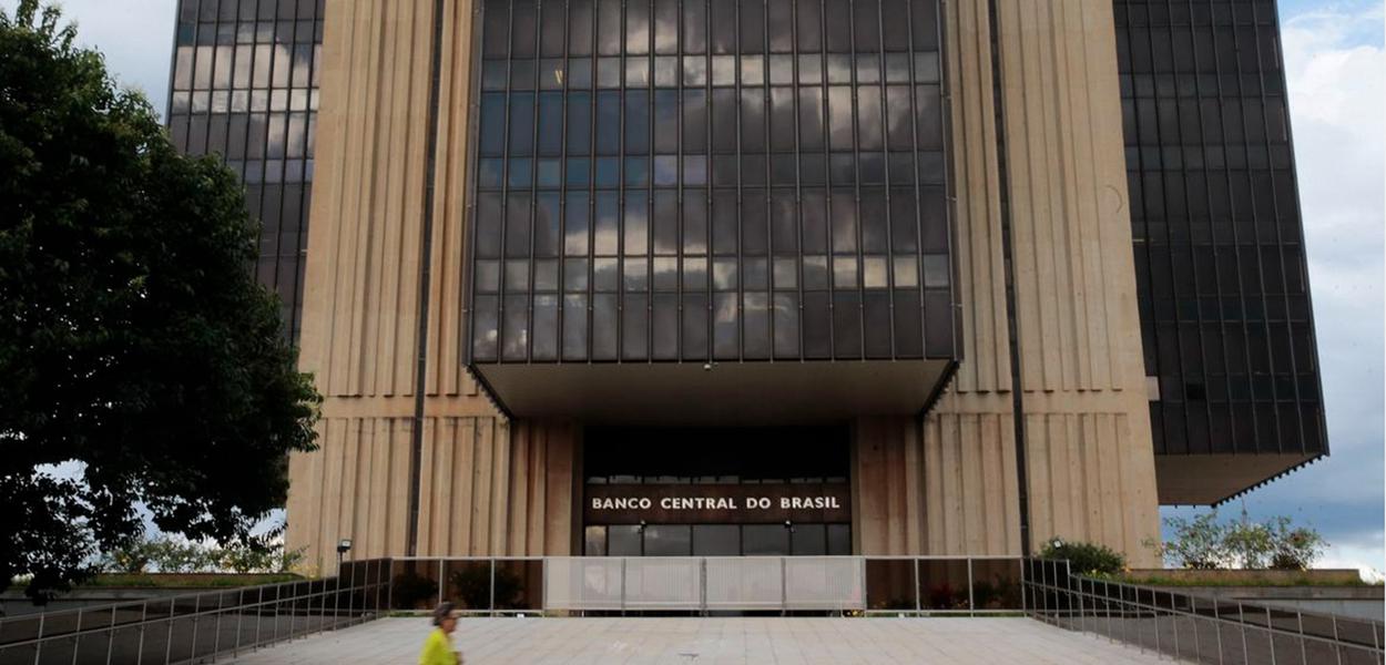 PIB deve cair mais de 5% este ano, aponta nova estimativa (Foto: Marcello Casal Jr. - Agência Brasil) PIB deve cair mais de 5% este ano, aponta nova estimativa