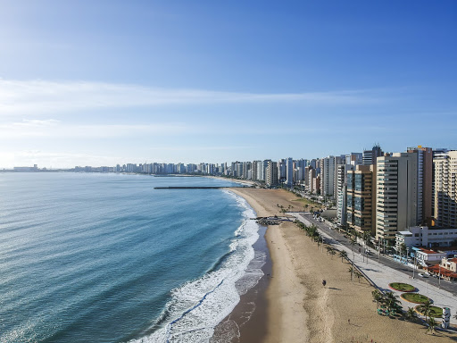 O dentista Igor Ribeiro fala sobre expansão da clínica odontológica para um shopping em Fortaleza