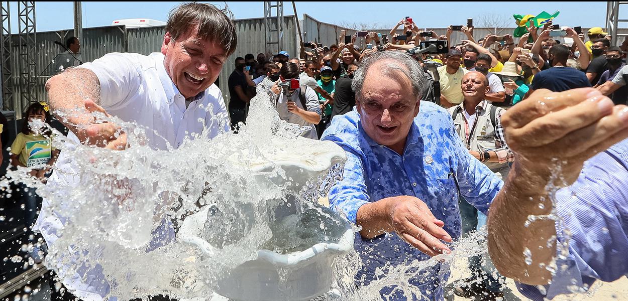 Presidente Jair Bolsonaro durante Inauguração da Primeira Fase da Segunda Etapa do Sistema Adutor do Pajeú. 1 de outubro de 2020 (Foto: Isac Nóbrega/PR) Presidente Jair Bolsonaro durante Inauguração da Primeira Fase da Segunda Etapa do Sistema Adutor do Pajeú. 1 de outubro de 2020