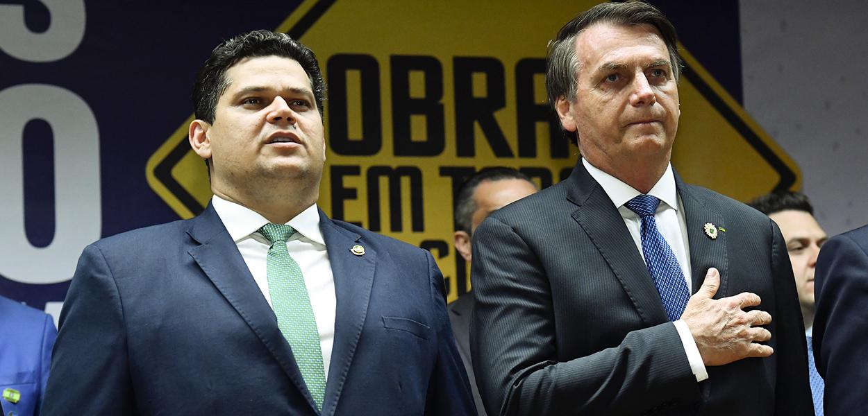 Davi Alcolumbre e Jair Bolsonaro (Foto: Marcos Brandão/Senado Federal) Davi Alcolumbre e Jair Bolsonaro