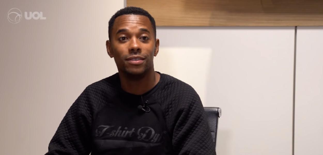 Robinho (Foto: Reprodução/YouTube) Robinho