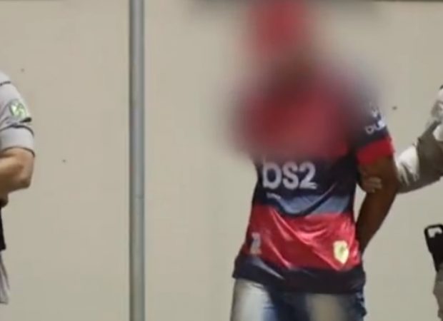 Homem preso por pedofilia (Foto: reprodução/TV Anhanguera) Homem preso por pedofilia