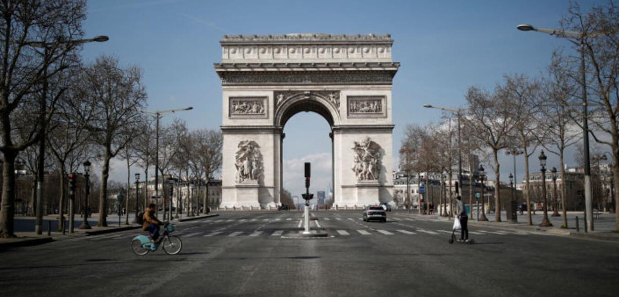 Arco do Triunfo, Paris (Foto: Benoit Tessier/Reuters) Arco do Triunfo, Paris
