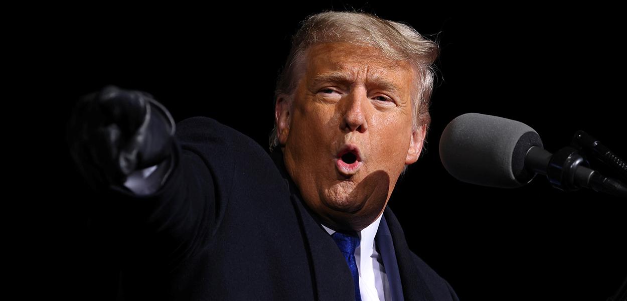 Trump discursa em comício de campanha em Omaha (Foto: REUTERS/Jonathan Ernst) Trump discursa em comício de campanha em Omaha