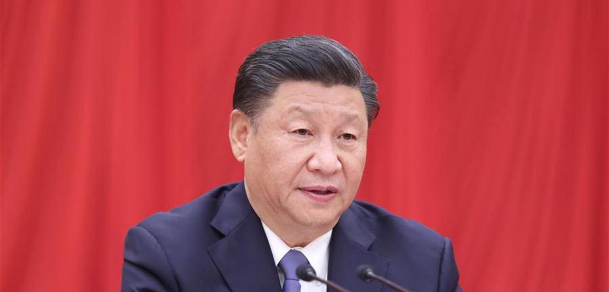 Presidente Xi Jinping na reunião do CC do Partido Comunista da China (Foto: Diário do Povo) Presidente Xi Jinping na reunião do CC do Partido Comunista da China