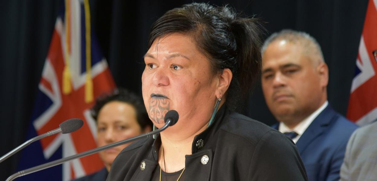 Nova ministra das Relações Exteriores da Nova Zelândia, Nanaia Mahuta, durante nomeação (Foto: AAP Image/Ben McKay/via Reuters) Nova ministra das Relações Exteriores da Nova Zelândia, Nanaia Mahuta, durante nomeação