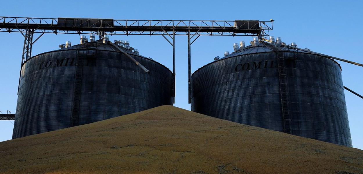 Silo para estoque de milho (Foto: REUTERS/Nacho Doce) Silo para estoque de milho
