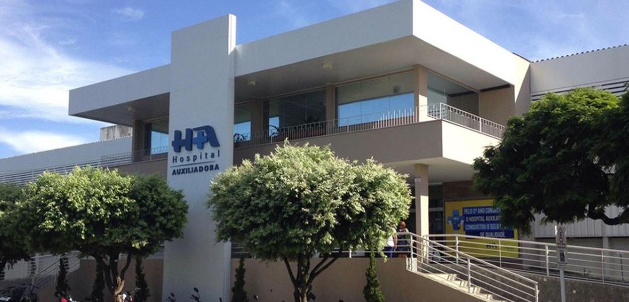 Esfaqueada por um homem, gestante é submetida a cesariana de emergência e perde o bebê em MS (Foto: Divulgação/Hospital Nossa Senhora Auxiliadora) Esfaqueada por um homem, gestante é submetida a cesariana de emergência e perde o bebê em MS