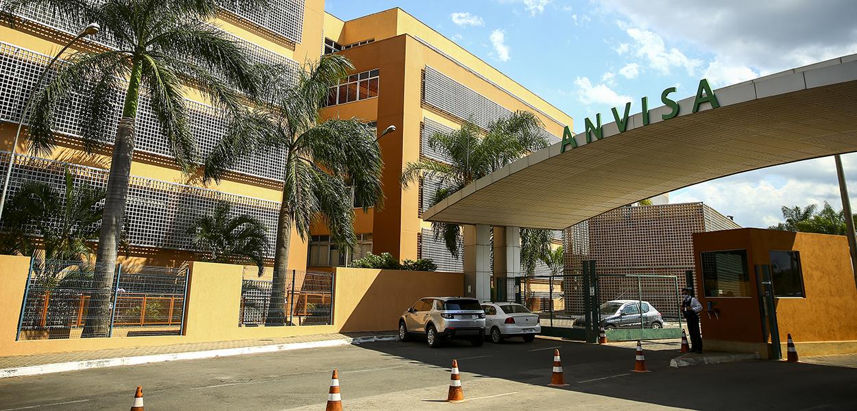 Fachada do edifício sede da agência nacional de vigilância sanitária (ANVISA). 11/11/2020 (Foto: Marcelo Camargo/Agência Brasil) Fachada do edifício sede da agência nacional de vigilância sanitária (ANVISA). 11/11/2020