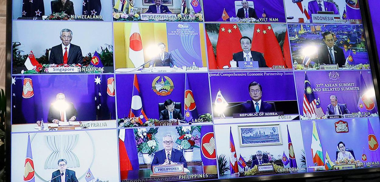 37ª Cúpula da ASEAN (Foto: REUTERS/Kham) 37ª Cúpula da ASEAN