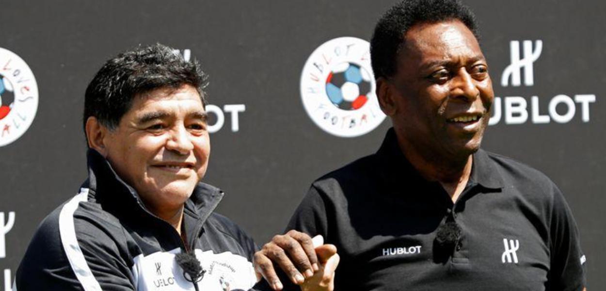 Maradona e Pelé (Foto: REUTERS/Charles Platiau) Maradona e Pelé