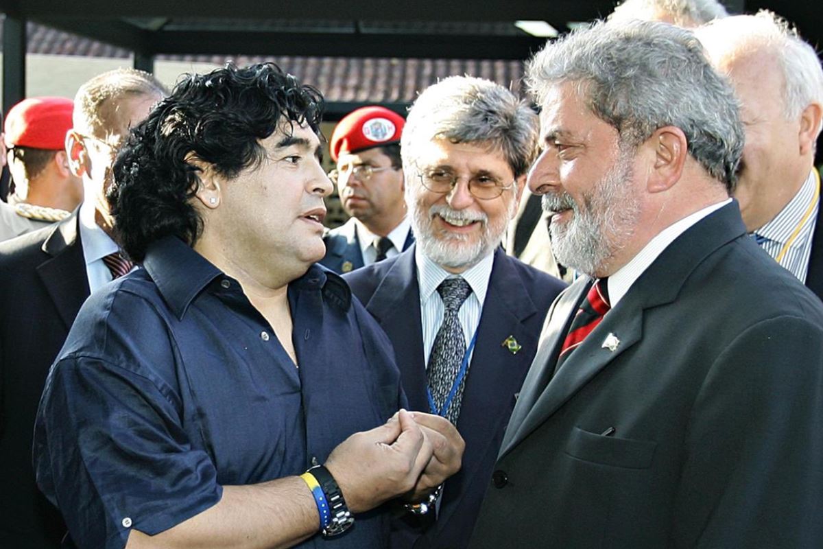 Maradona, Celso Amorim e Lula (Foto: Reprodução) Maradona, Celso Amorim e Lula