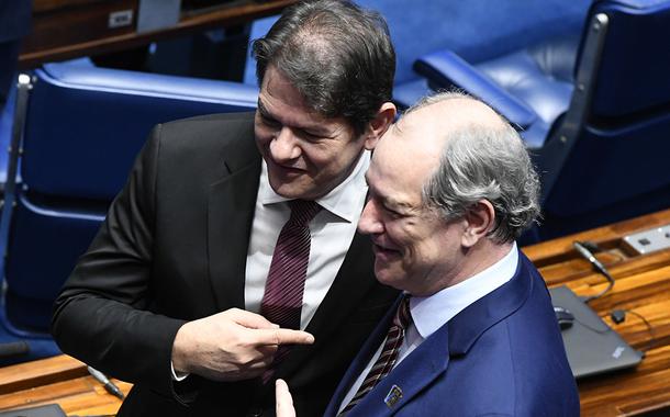 Cid Gomes e Ciro Gomes, ambos do PDT-CE (Foto: Marcos Oliveira/Agência Senado) Cid Gomes e Ciro Gomes, ambos do PDT-CE