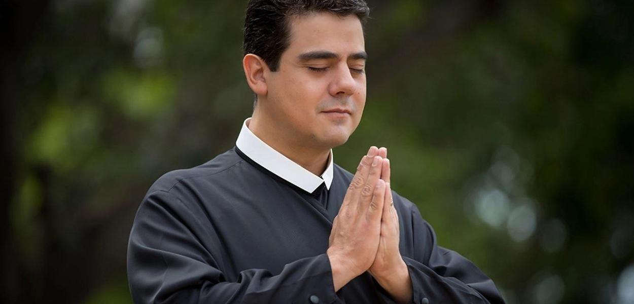 padre Robson de Oliveira Pereira (Foto: Divulgação) padre Robson de Oliveira Pereira