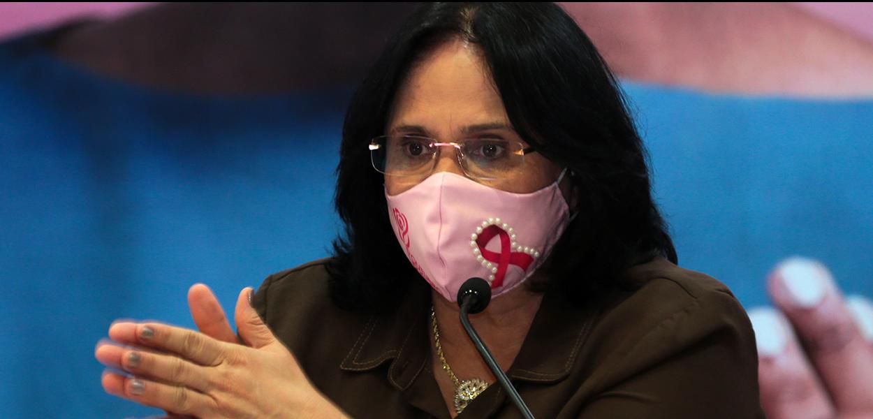A ministra da ministra da Mulher, da Família e dos Direitos Humanos, Damares Alves (Foto: Marcello Casal Jr/Agência Brasil) www.brasil247.com - A ministra da ministra da Mulher, da Família e dos Direitos Humanos, Damares Alves