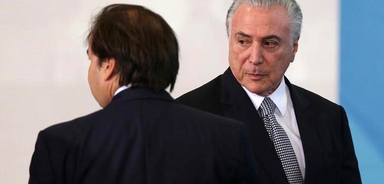 Maia volta a atacar Temer: "governo fraco" (Foto: REUTERS/Adriano Machado) www.brasil247.com - Maia volta a atacar Temer: "governo fraco"