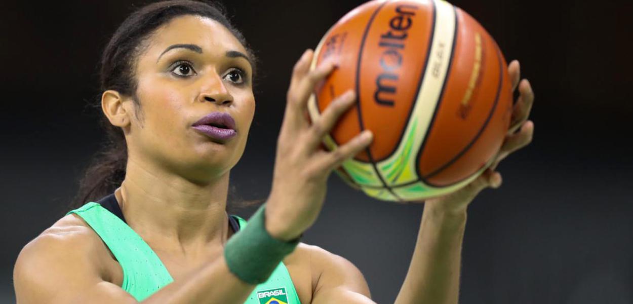 Iziane Castro Marques, atleta de basquete (Foto: Divulgação/COB) Iziane Castro Marques, atleta de basquete