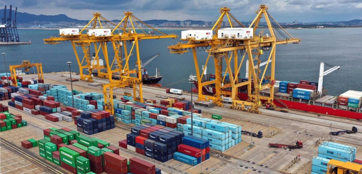 China e UE, comércio externo intenso (Foto: Xinhua) China e UE, comércio externo intenso