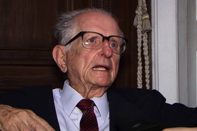 Roberto Santos, ex-governador da Bahia e ex-ministro de Sarney (Foto: Reprodução) Roberto Santos, ex-governador da Bahia e ex-ministro de Sarney