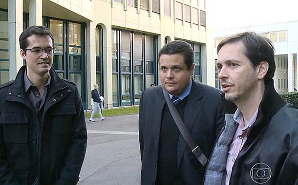 Os procuradores Deltan Dallagnol (esq.), Eduardo Pellela e Orlando Martello (dir.) na Suíça (Foto: Reprodução/TV Globo) Os procuradores Deltan Dallagnol (esq.), Eduardo Pellela e Orlando Martello (dir.) na Suíça