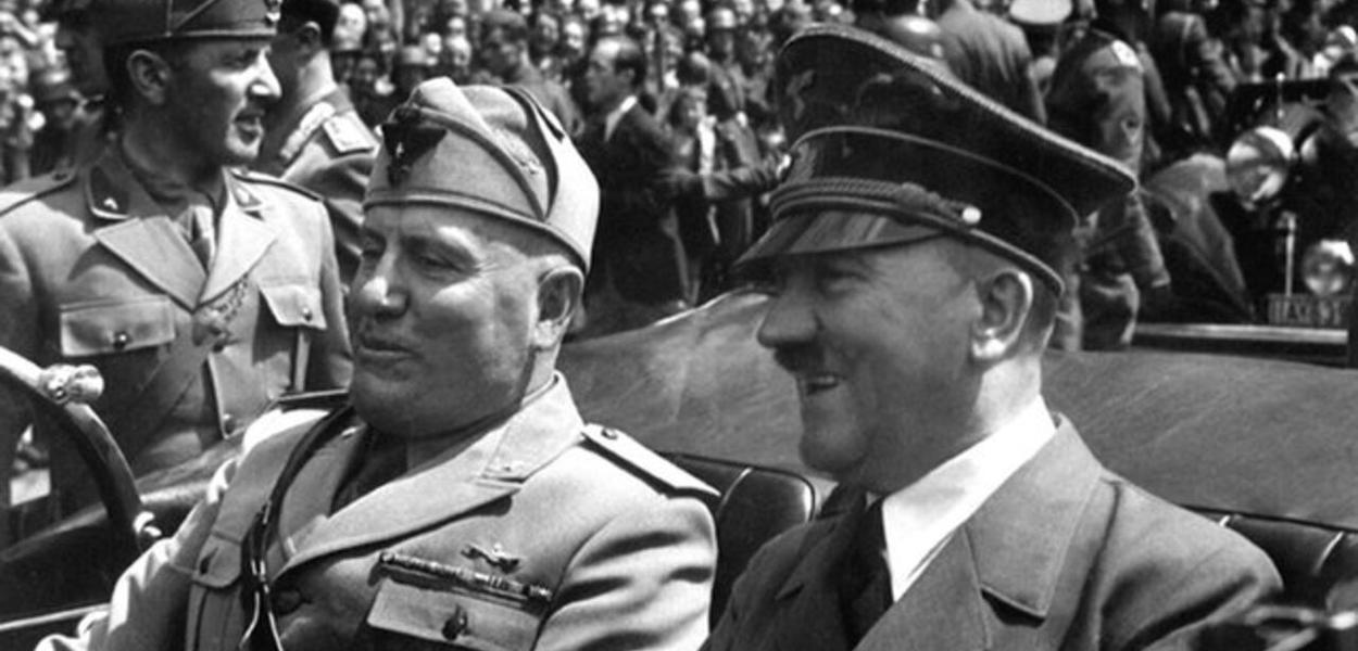Mussolini e Hitler (Foto: Reprodução) Mussolini e Hitler