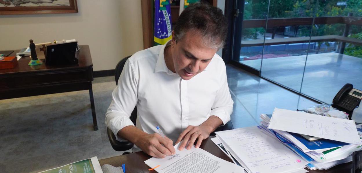 Camilo Santana (Foto: Divulgação) Camilo Santana
