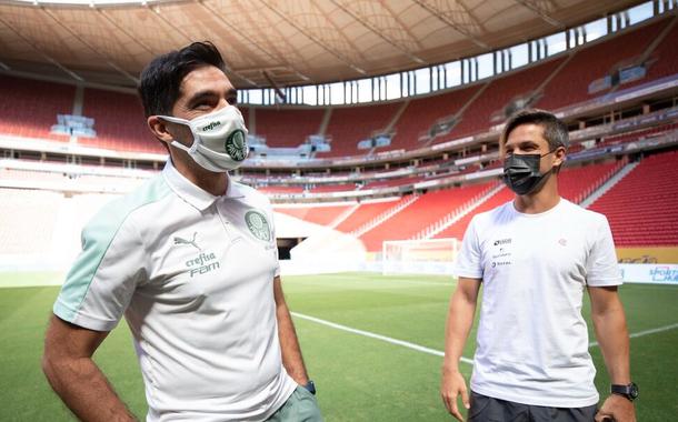 Abel Ferreira e Diego (Foto: Lucas Figueiredo/CBF) Abel Ferreira e Diego
