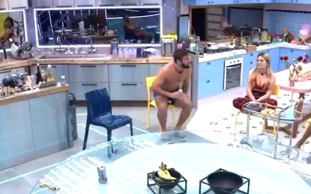 Arthur, do BBB, faz piada com Bolsonaro: “é meu histórico de atleta” Arthur, do BBB, faz piada com Bolsonaro: “é meu histórico de atleta”