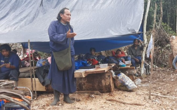 Acampamento dos israelitas nas proximidades do rio Tambor Yacu (Foto: Federação indígena) Acampamento dos israelitas nas proximidades do rio Tambor Yacu