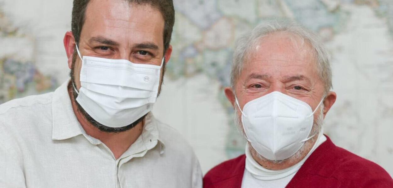 Ex-presidente Lula se reúne em São Paulo com o líder do MTST Guilherme Boulos (Foto: Ricardo Stuckert) Ex-presidente Lula se reúne em São Paulo com o líder do MTST Guilherme Boulos
