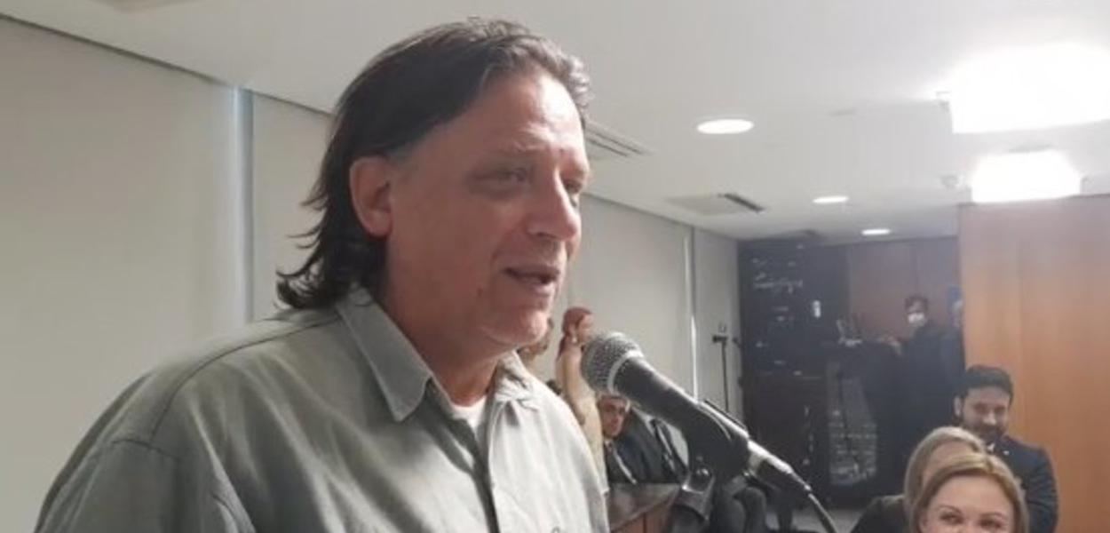 Virologista Paolo Zanotto, que defendeu a criação de um "gabinete das sombras" na gestão da pandemia pelo governo (Foto: Reprodução) Virologista Paolo Zanotto, que defendeu a criação de um "gabinete das sombras" na gestão da pandemia pelo governo