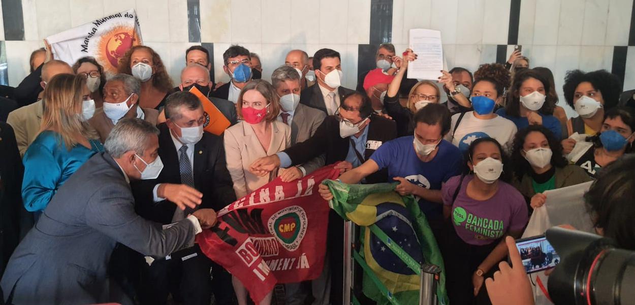 (Foto: Reprodução/Twitter) www.brasil247.com -