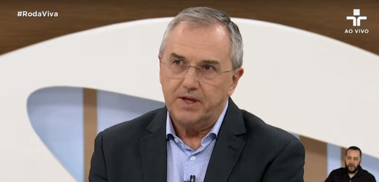 Jornalista Laurentino Gomes no Roda Viva (Foto: Reprodução) Jornalista Laurentino Gomes no Roda Viva