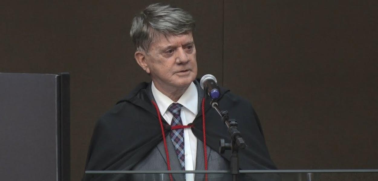 Presidente do TJ-AL, Klever Loureiro (Foto: Reprodução (Youtube)) www.brasil247.com - Presidente do TJ-AL, Klever Loureiro