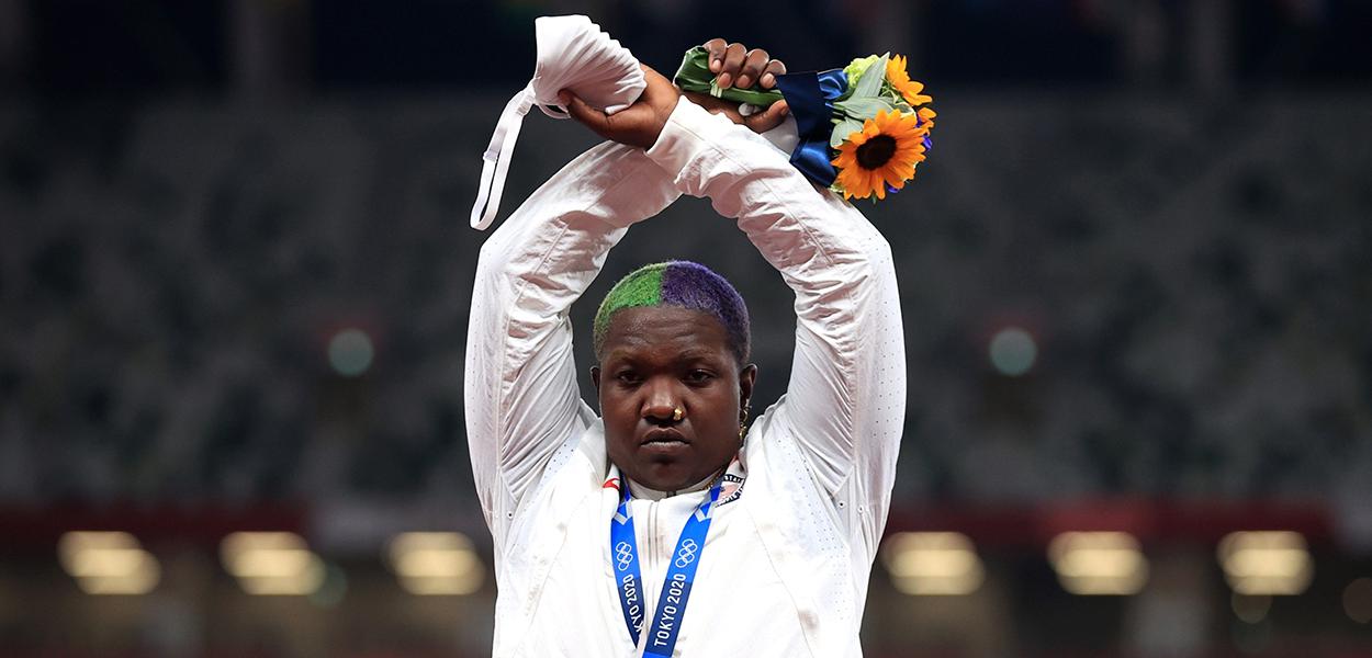 Raven Saunders (Foto: Hannah Mckay/Reuters) Raven Saunders