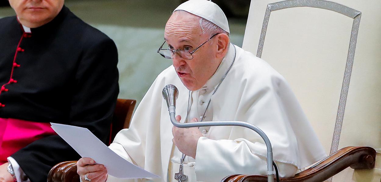 Papa Francisco em audiência no Vaticano (Foto: REUTERS/Remo Casilli) www.brasil247.com - Papa Francisco em audiência no Vaticano