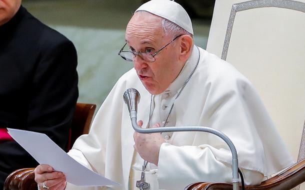 Papa Francisco em audiência no Vaticano (Foto: REUTERS/Remo Casilli) Papa Francisco em audiência no Vaticano
