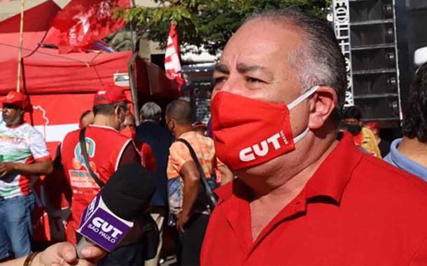 CUT critica salário mínimo de R$ 1.320 anunciado por Lula