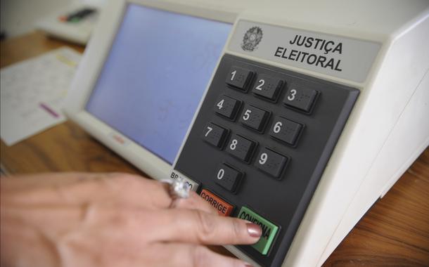 Sem Copa, campanha se encaminha para o mata-mata das urnas (Foto: Agência Brasil) Sem Copa, campanha se encaminha para o mata-mata das urnas